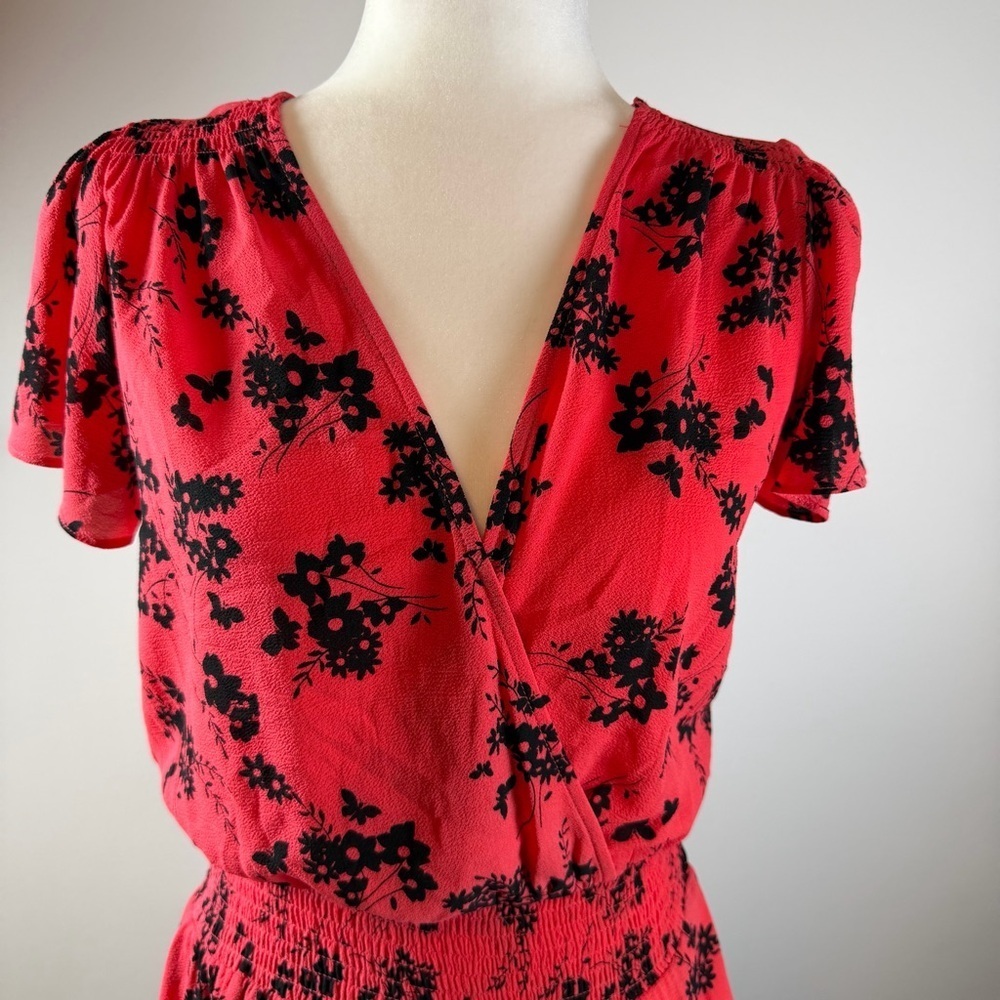 Michael Kors Red Floral Smocked Waist Ruffle Hem Dress Size S - Picture 2 of 5
